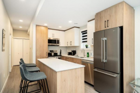 372 Enfield Crescent, 3